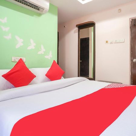 Spot On Sunshine Inn Hyderabad Exterior foto